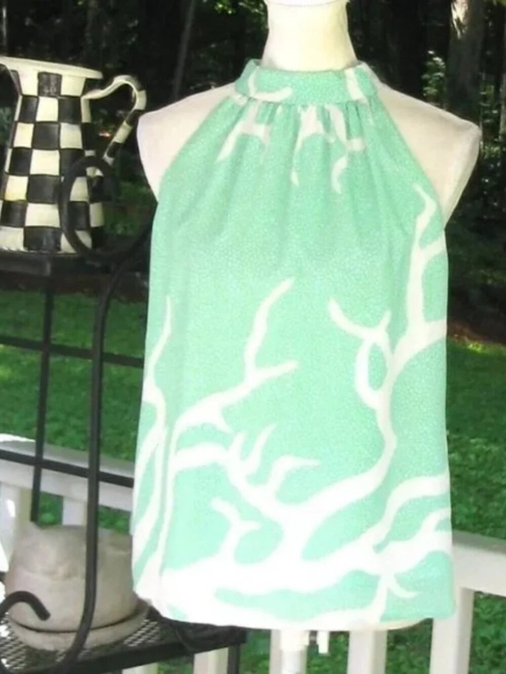 Elizabeth McKay River Halter Top shirt blouse 6 polyester luxury style